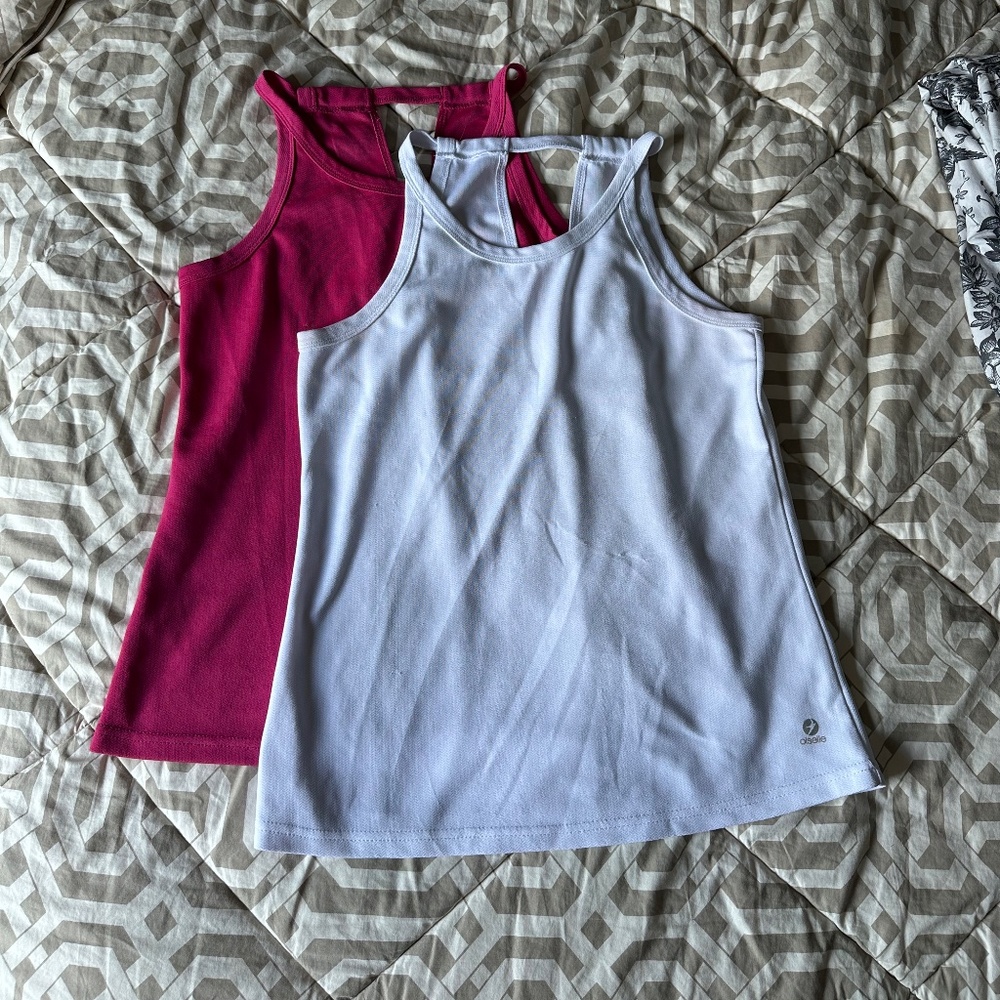 Bundle of 2 Oiselle Running Tank Tops | Size M